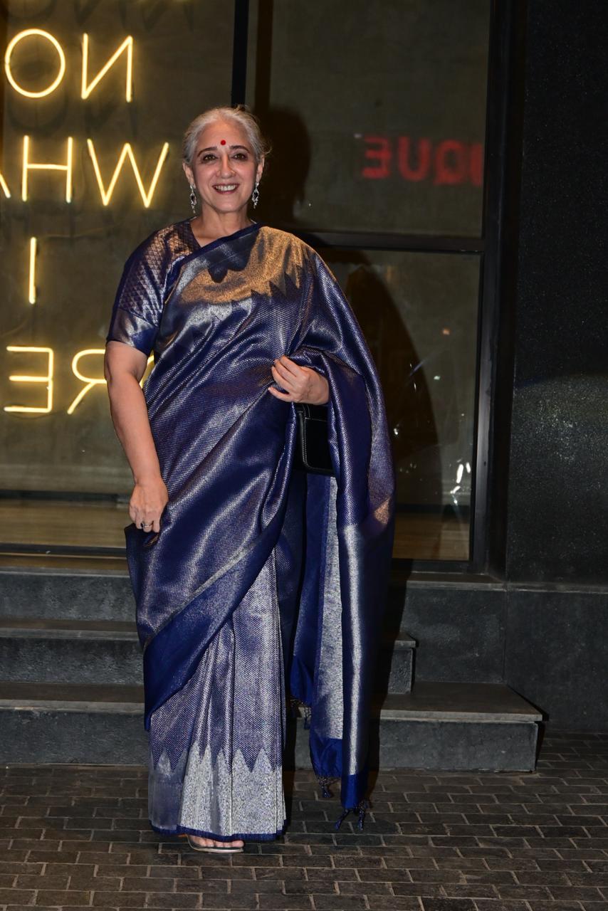 Aamir Khan's sister, Nikhat Khan, went to watch Loveyapa, starring Junaid and Khushi